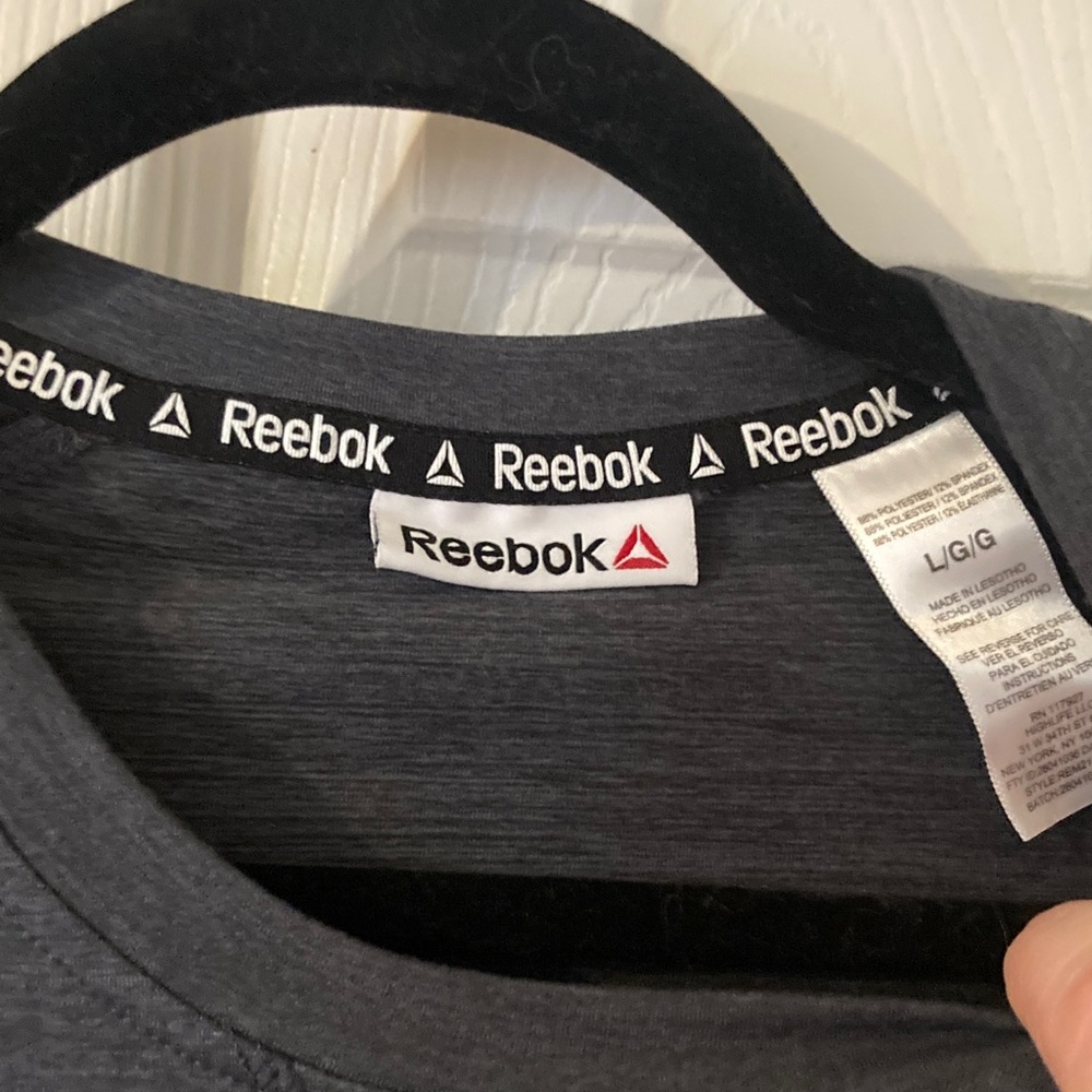 Reebok Charcoal Long Sleeve Tee - Picture 2 of 3